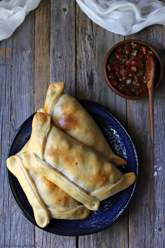 EMPANADAS DE PINO 6 UNIDADES - HORNEADAS Y CONGELADAS